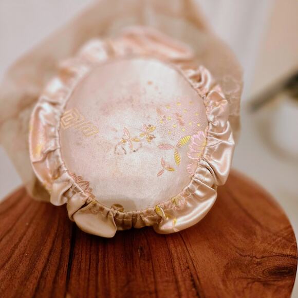 Vintage Dresden Lace Porcelain German Half Doll Pincushion Figurine - Picture 9 of 14